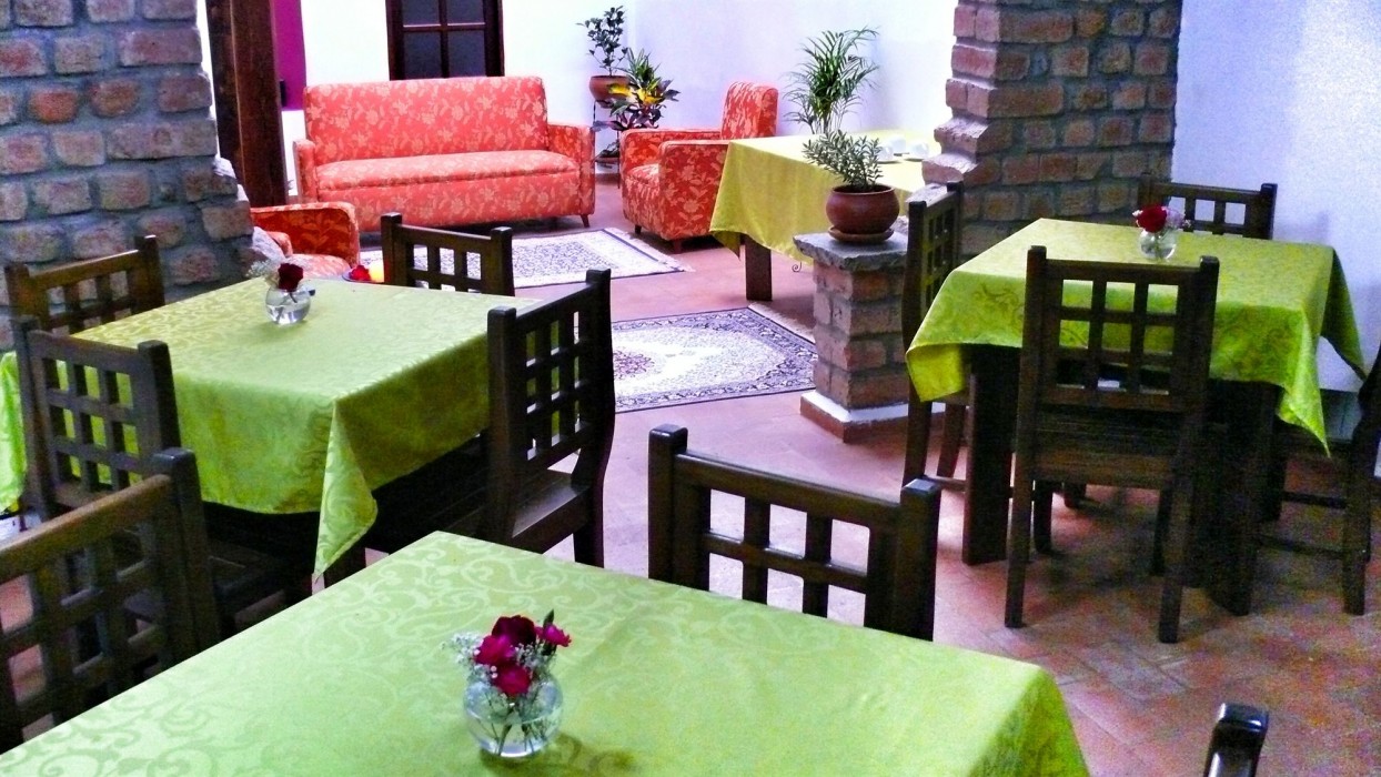 Casa De Las Rosas,Azuay>>Cuenca,3 star