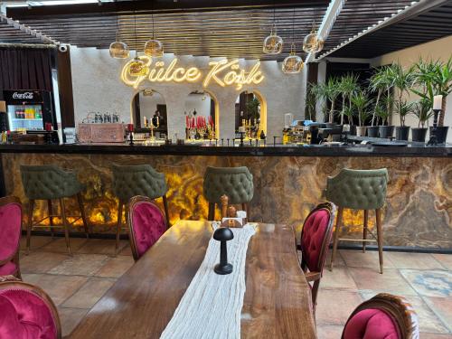 gulce kosk otel and restaurant