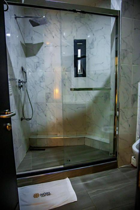 ivotel luxury hotel
