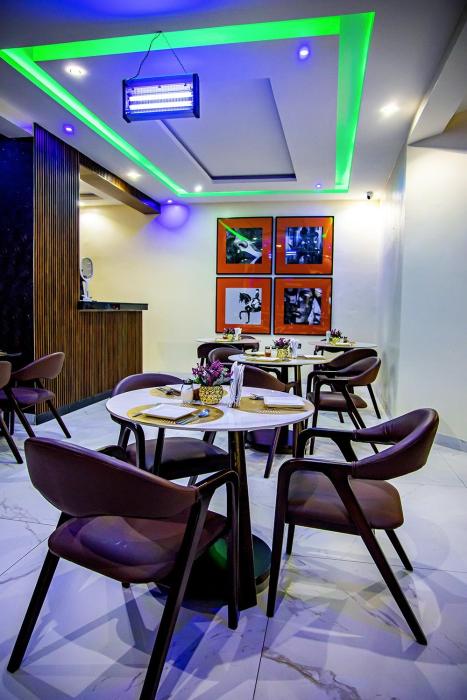 ivotel luxury hotel