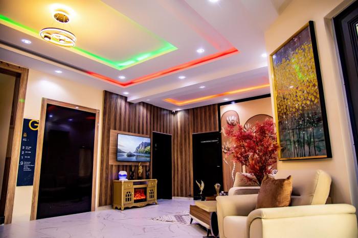 ivotel luxury hotel