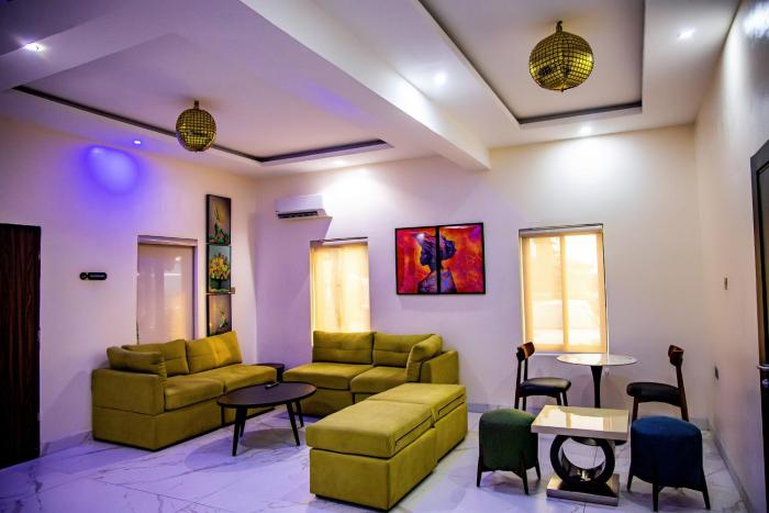 ivotel luxury hotel