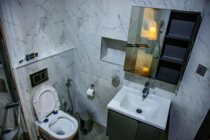 ivotel luxury hotel