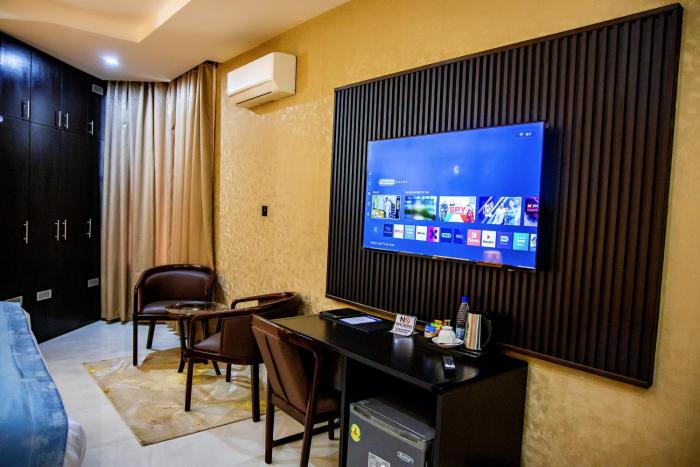ivotel luxury hotel