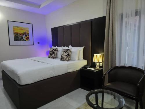 ivotel luxury hotel