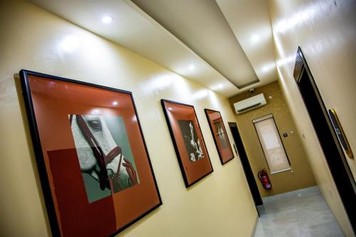 ivotel luxury hotel