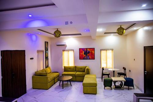 ivotel luxury hotel
