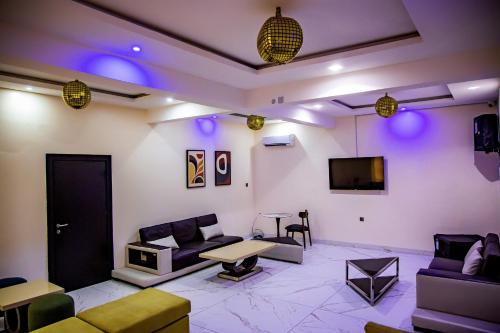 ivotel luxury hotel