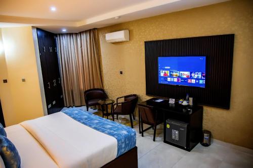 ivotel luxury hotel