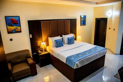 ivotel luxury hotel