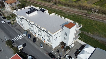 gizzeria lido