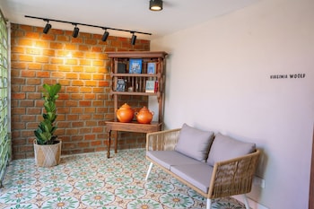 hotel libreria cafe de pombal