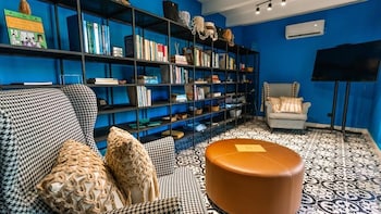 hotel libreria cafe de pombal