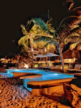hotel qamar lux