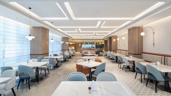 Holiday Inn Express Kunming Dianchi Rixin Road By Ihg,,4 star