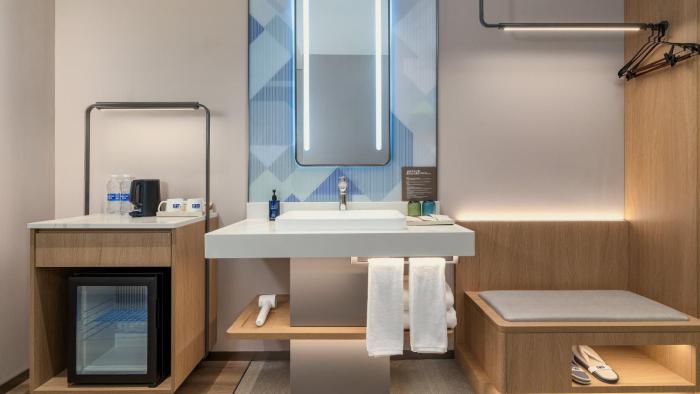 holiday inn express kunming dianchi rixin road by ihg