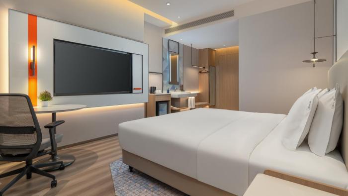 holiday inn express kunming dianchi rixin road by ihg