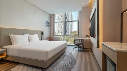 holiday inn express kunming dianchi rixin road by ihg