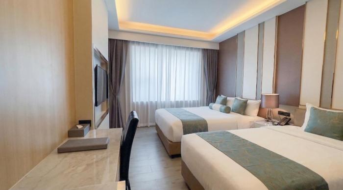 enrich grand hotel