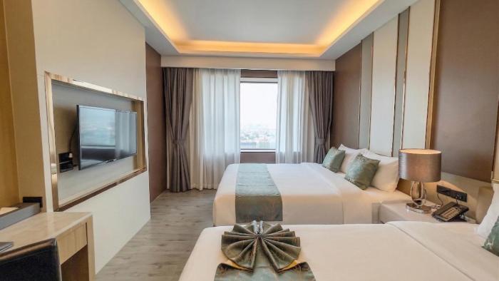 enrich grand hotel