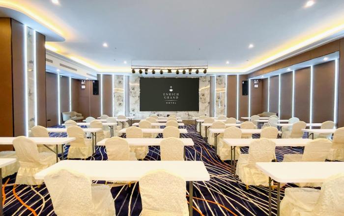 enrich grand hotel