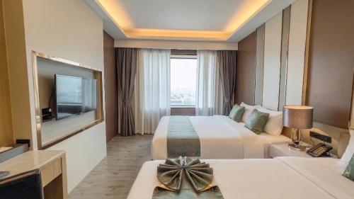 enrich grand hotel