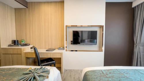 enrich grand hotel