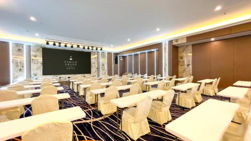 enrich grand hotel