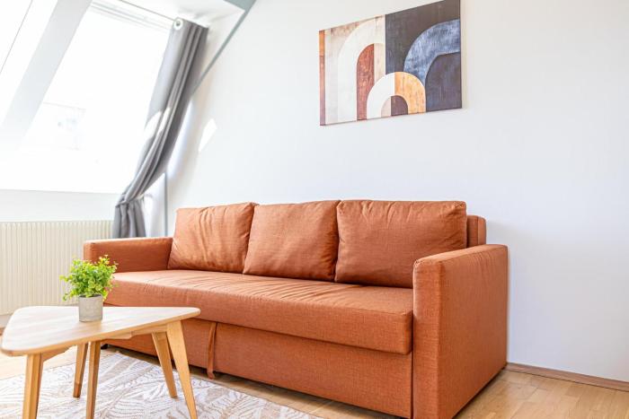charming 2 apartments for extended stays