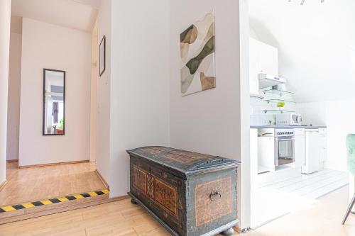 charming 2 apartments for extended stays