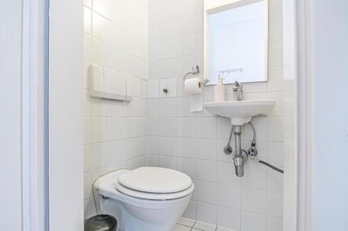 charming 2 apartments for extended stays