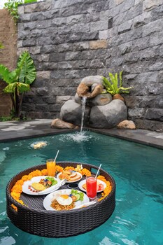 tirtha dawa villa