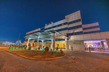 mcg hotels thermal spa convention center