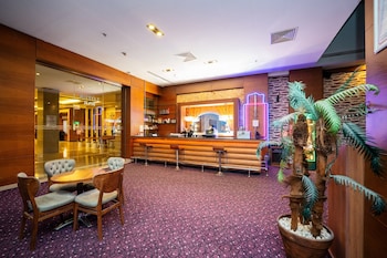 mcg hotels thermal spa convention center