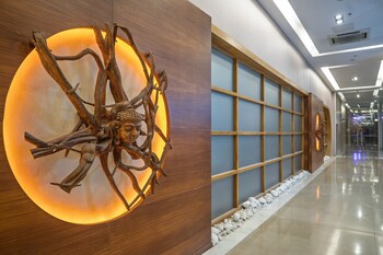 mcg hotels thermal spa convention center