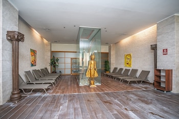 mcg hotels thermal spa convention center