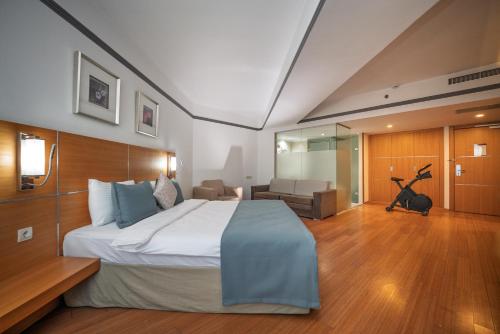 mcg hotels thermal spa convention center