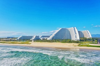 the light arena ocean tower