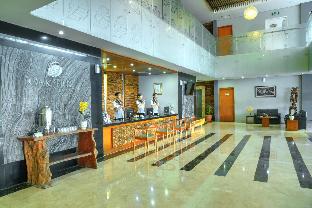 Oak Tree Emerald Hotel & Conventions Semarang,Central Java>>Semarang,4 star