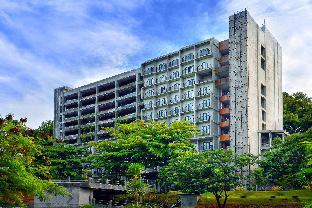 Oak Tree Emerald Hotel & Conventions Semarang,Central Java>>Semarang,4 star