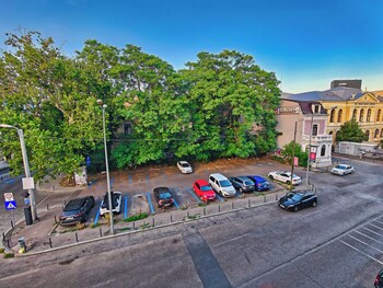 botev apartments pumo properties