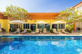 Tongtong Garden Holiday Hotel,,3 star
