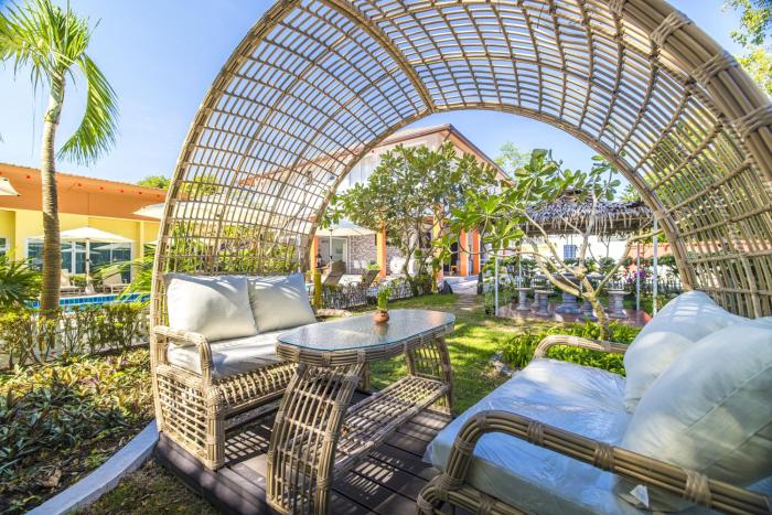 tongtong garden holiday hotel