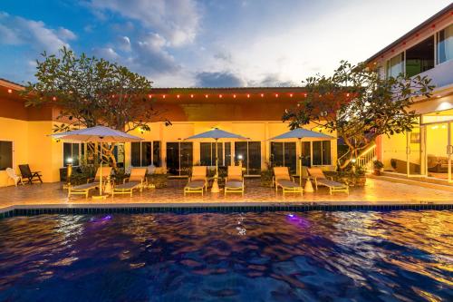 tongtong garden holiday hotel