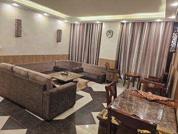 Almansi Hotels,,3 star