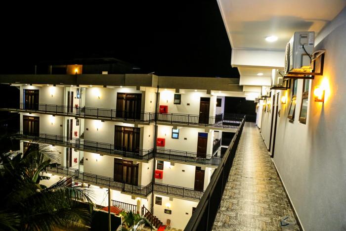 ceylon charm mirissa