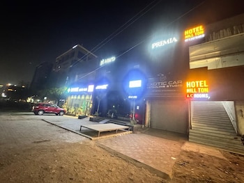 hotel hill ton