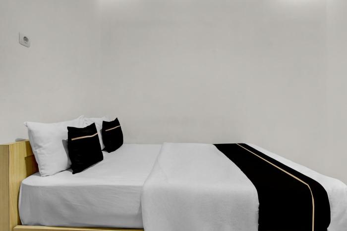 collection o river house