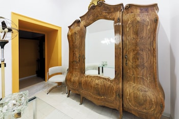 assoli house