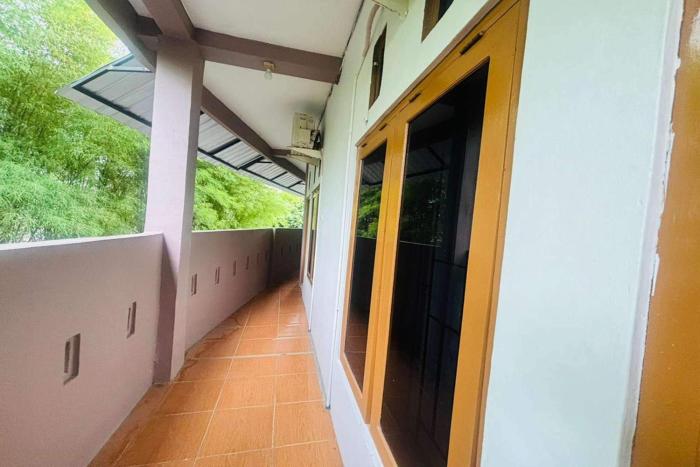 oyo 95097 griya asri guest house